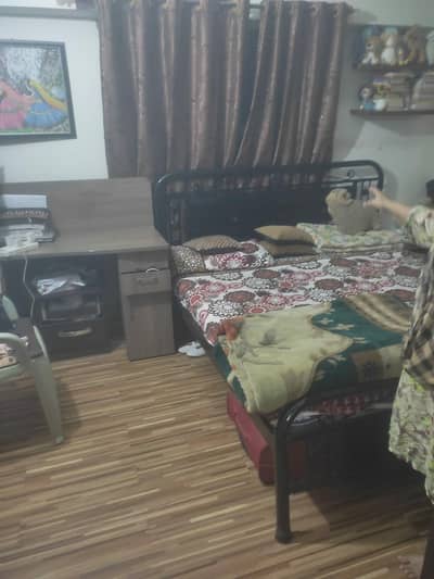 2 bed dd ground floor for rent