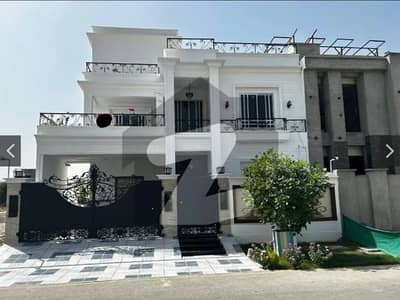10 Marla Brand New House For Sale