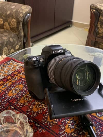 FujiFilm FinePix S3 Pro Professional DSLR Only Body