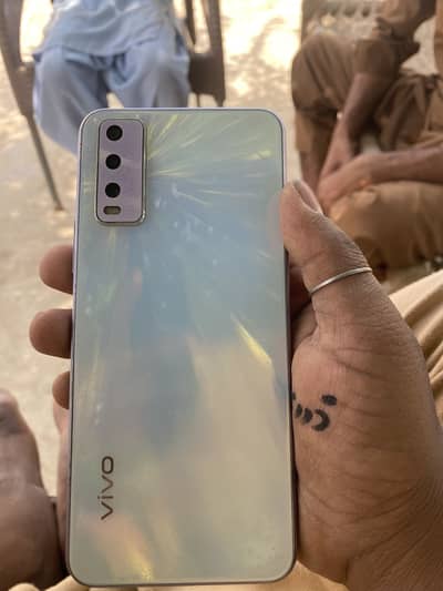 Vivo y20