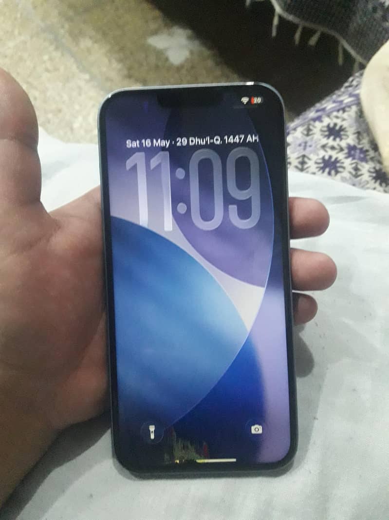 iPhone 14 plus 1
