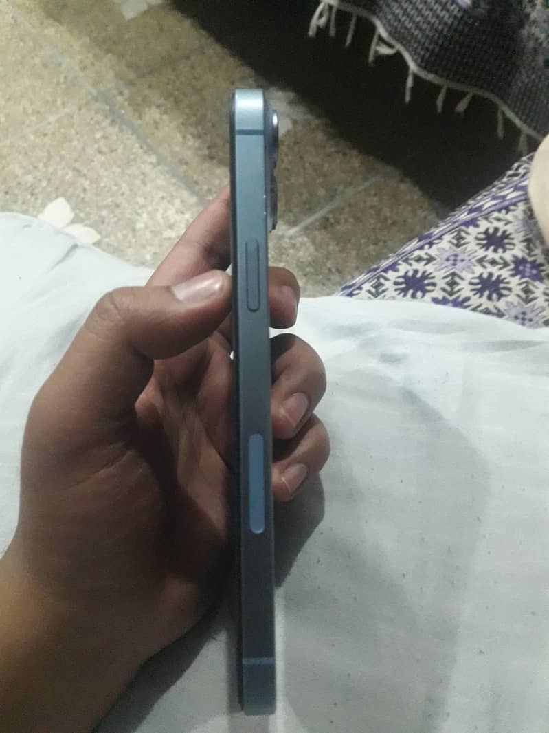 iPhone 14 plus 3