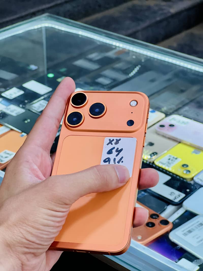 iPhone XR 3