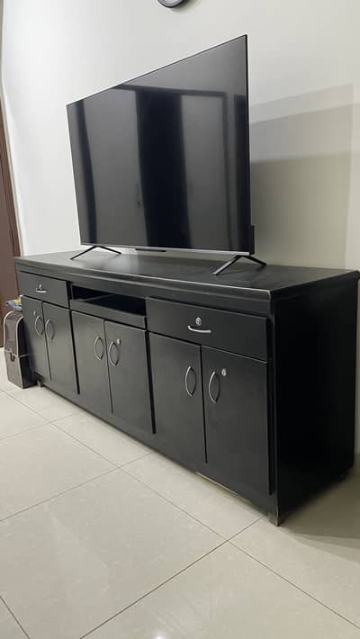 Divider/ LCD console