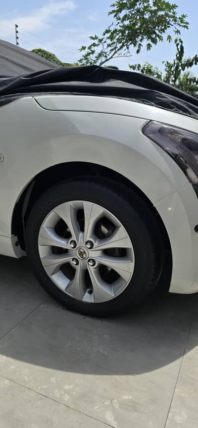 Rims and Tyre for sale 4 nut