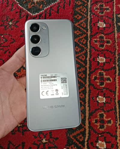 Tecno spark 40 pro plus 8/256