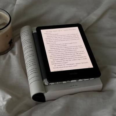 Amazon Kindle Paperwhite Ebook Reader Onyx boox kobo libra color clara