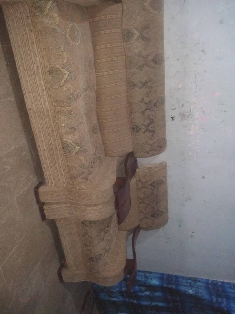 4 seater sofay 8