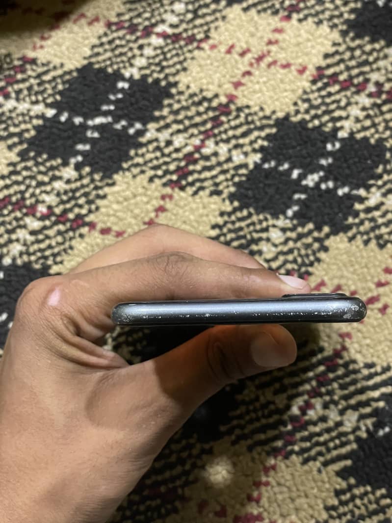 iPhone 8plus 5
