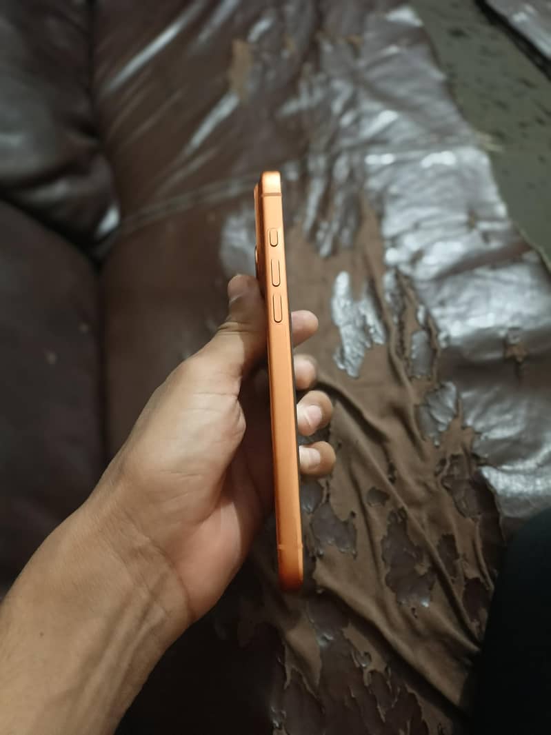 iphone 17pro max 4
