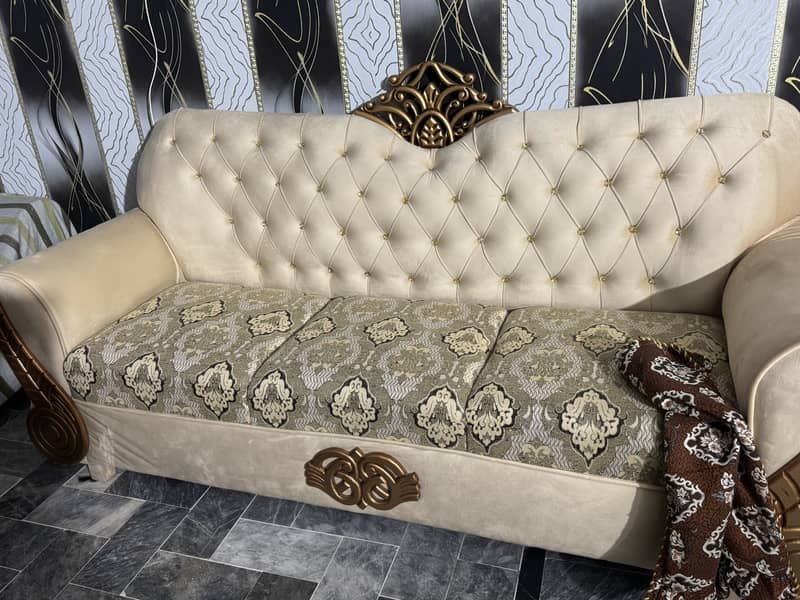 Sofa set 0