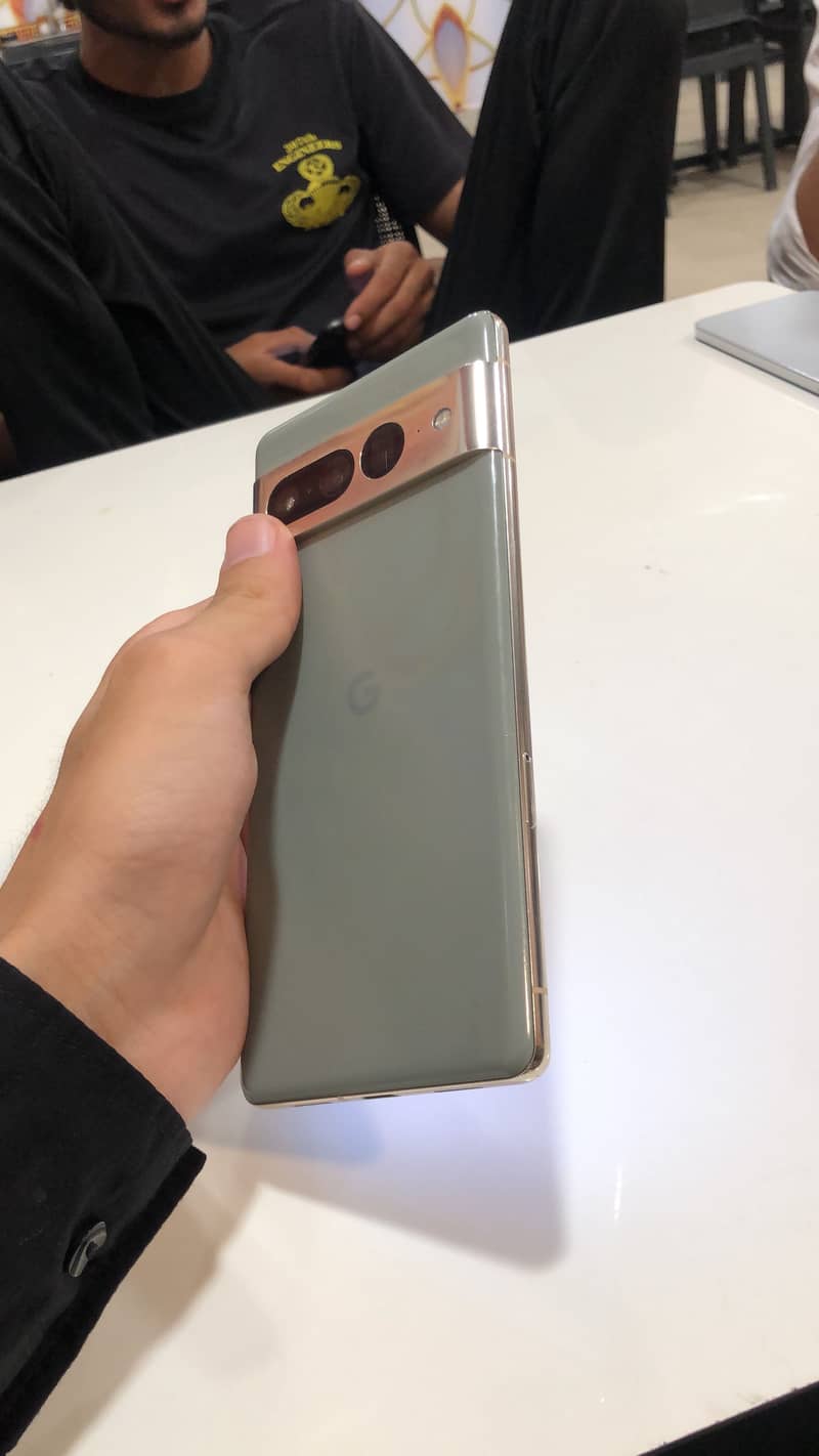 Google pixel 7 pro 0