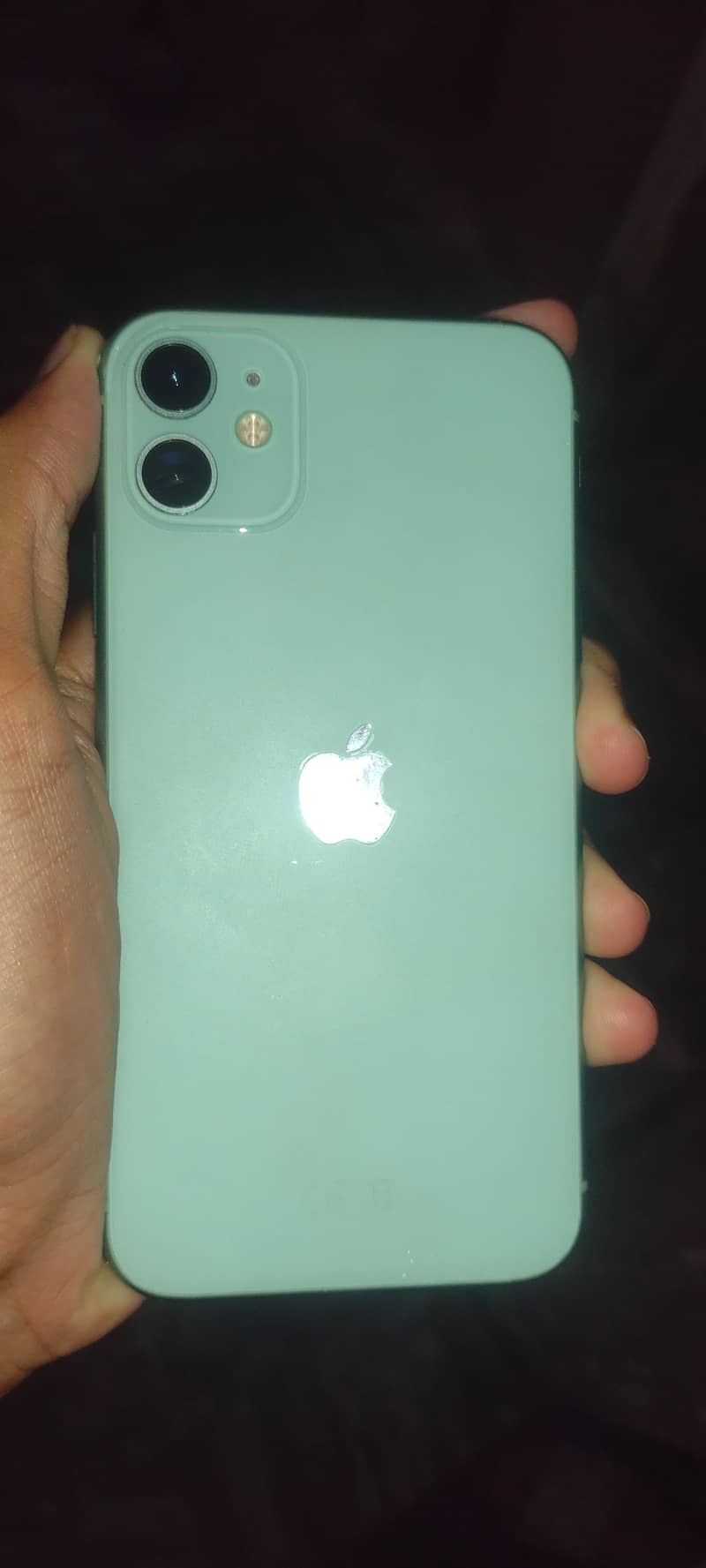 IPHONE 11 with box 1