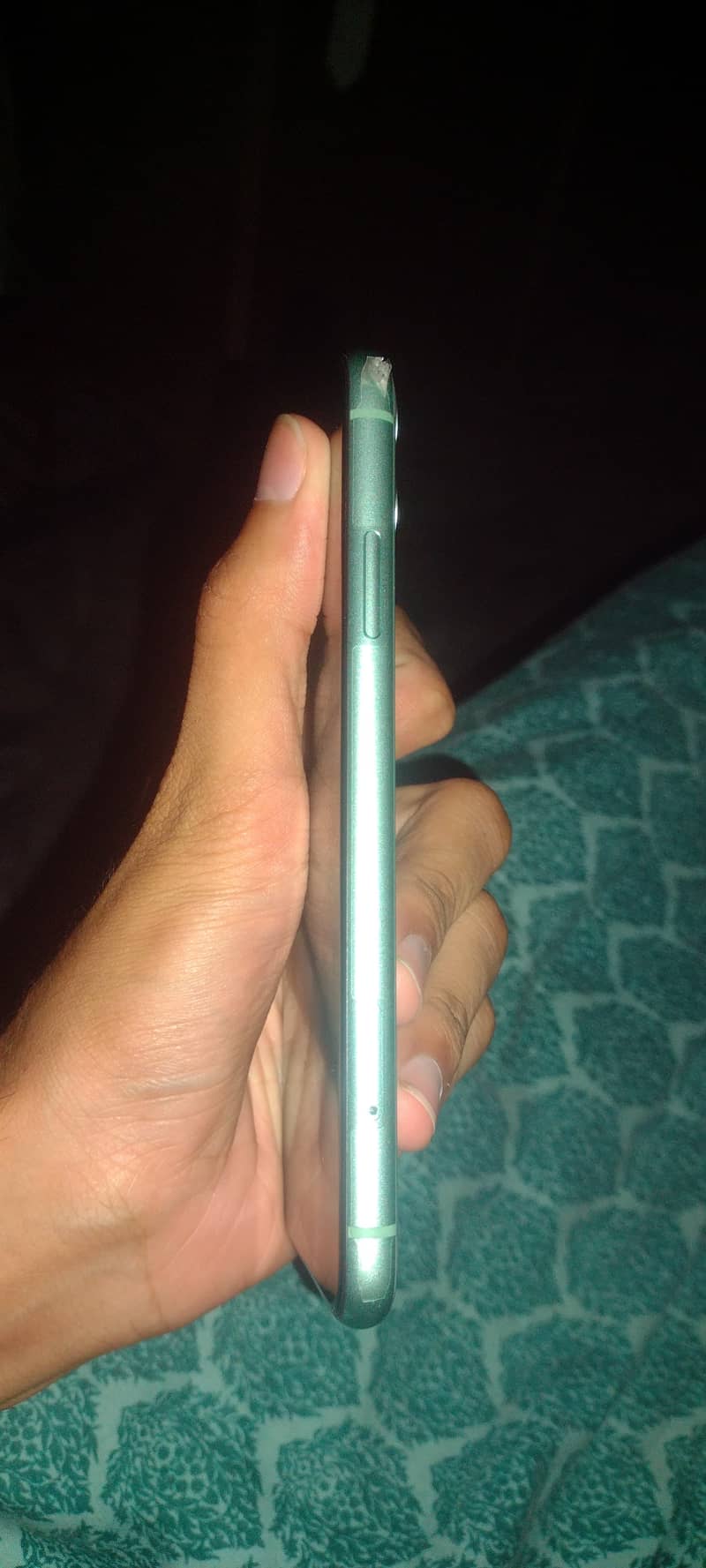 IPHONE 11 with box 5