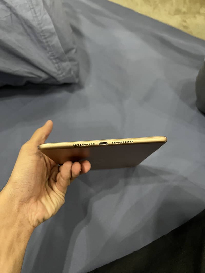 Ipad 5 mini 0