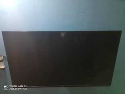 TCL Led t. v for sell