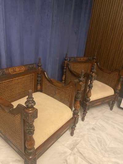 Sofa set