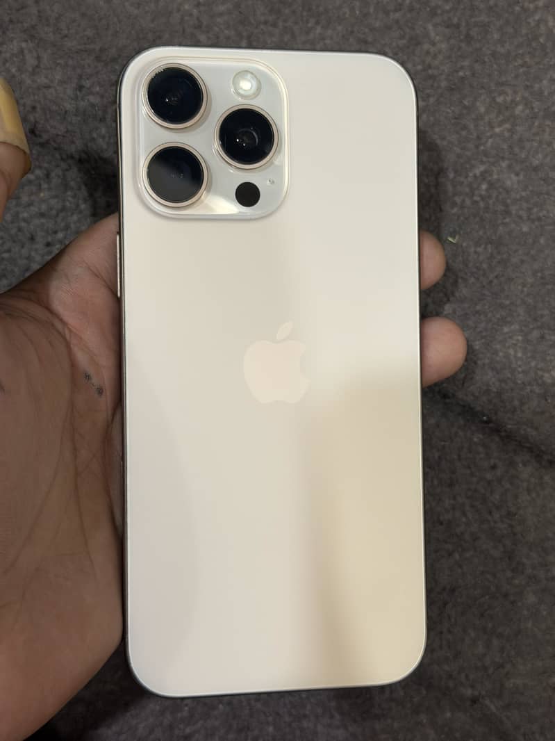 Iphone 16 pro max 0