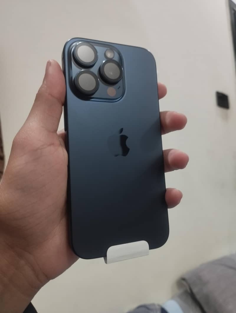 iPhone 15 pro 0