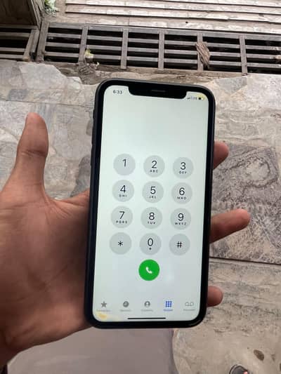 iPhone xr 64 gb nan pta sim wirking waterproof