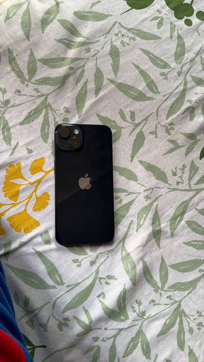 Iphone 14 jv 128 jb excellent condition not a single scratch