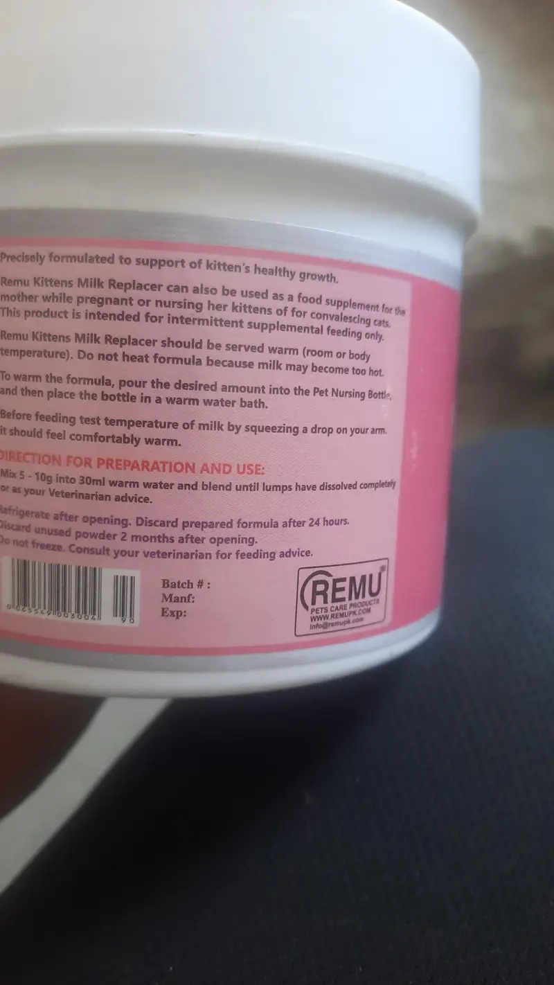 cat milk — photo 2