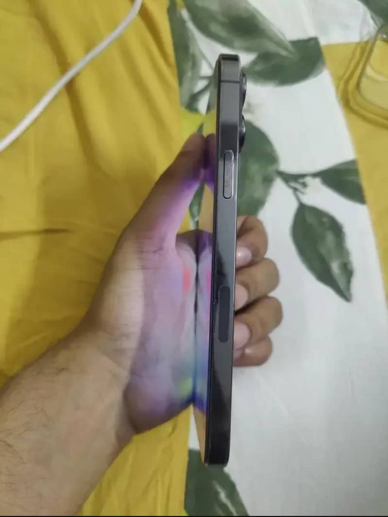 iphone 13 pro max 3