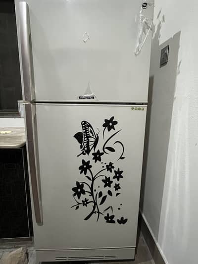 PEL  Refrigerator.