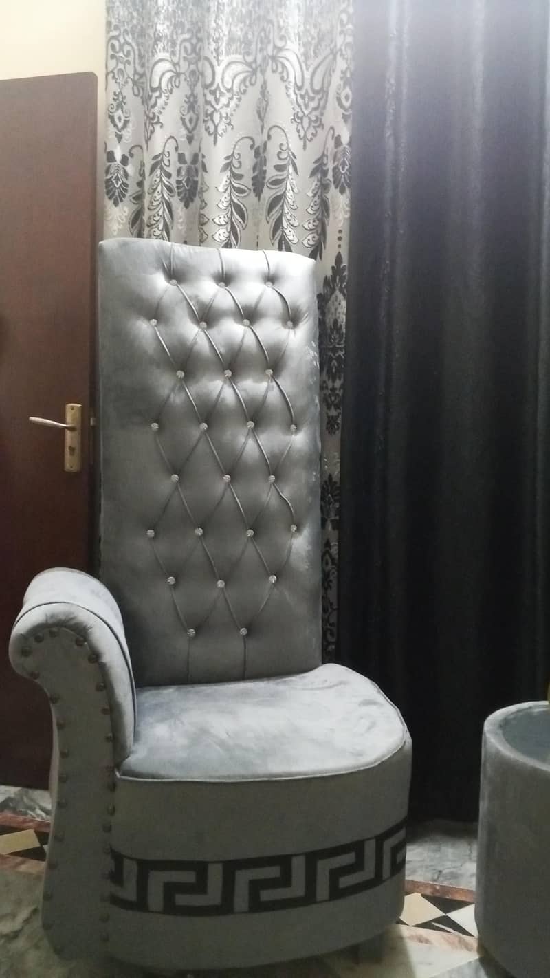 GRAY  COFFEE CHAIRS 2