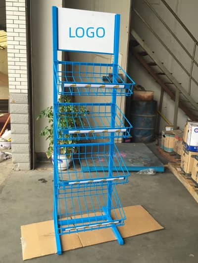 Lays stand