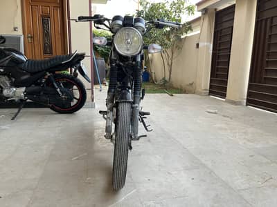Suzuki GS-150