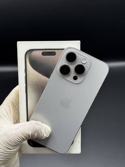 Iphone 15pro factory unlock 128gb 95%battery health with box