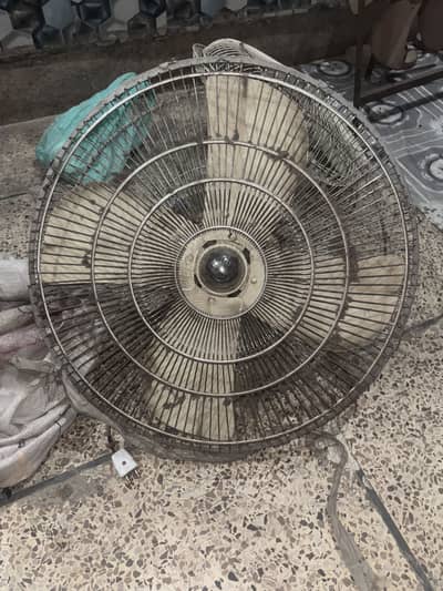 Full size hanging fan fully new condition