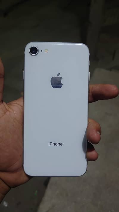 Iphone 8: white color Anda pice 