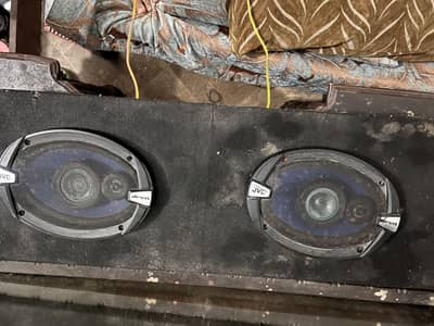 2 speaker good condition