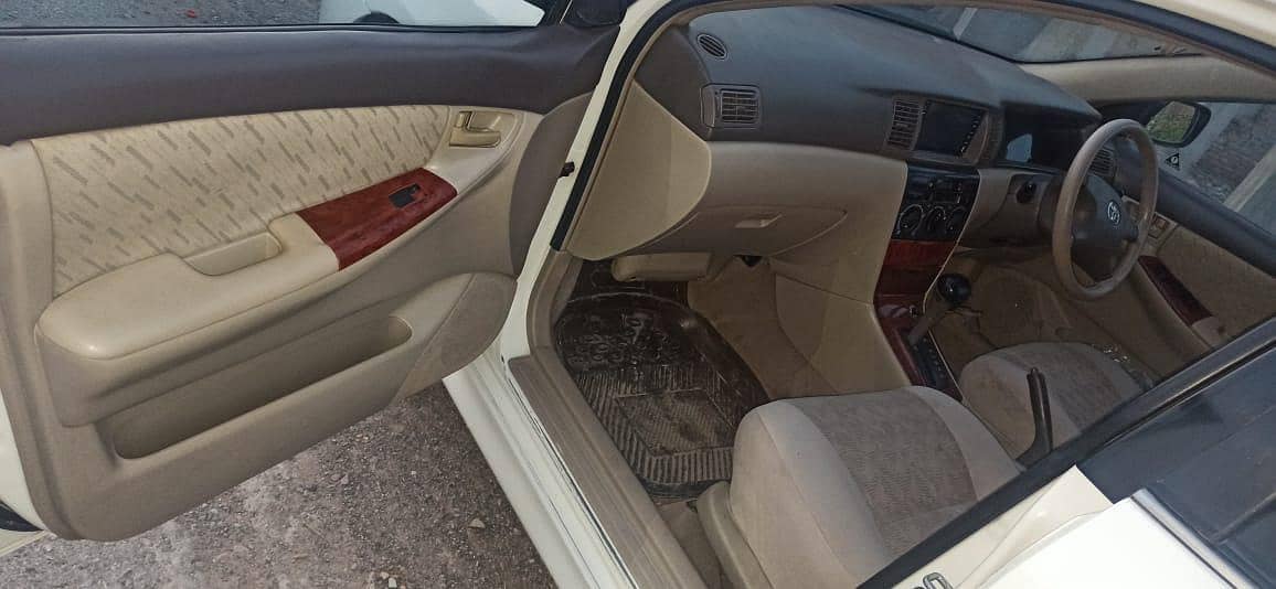 SE Saloon Automatic 6