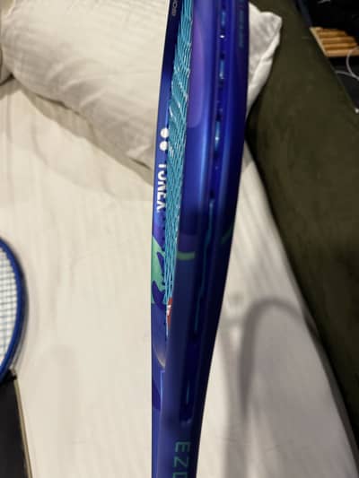YONEX Ezone 100 brand new unused
