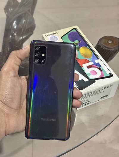 Samsung mobile h sht box chrg/6/128h)(03086222856)