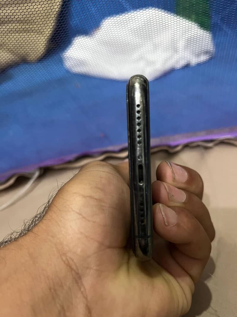 Fresh condition 11pro max 3