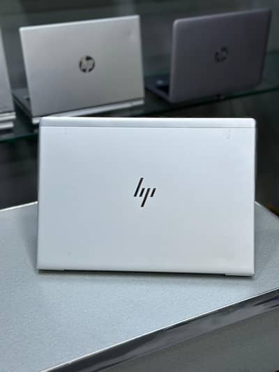 HP Elitebook Ryan 5 Pro