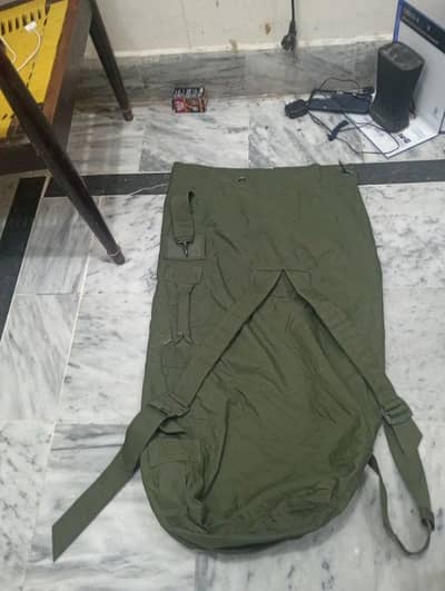 military dufle bag
