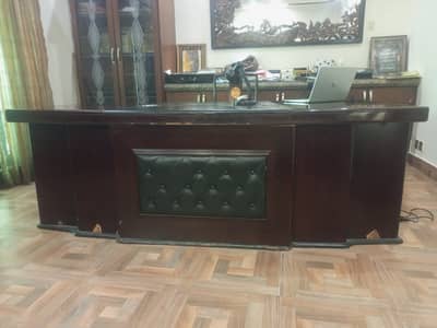 Office table for sale demand 20k