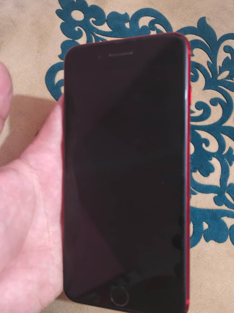 Iphone 8+ used 4