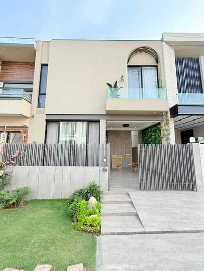 Luxurious 5 Marla Lavish Brand New Bungalow On Top Location For Rent Phase 9 Town DHA Lahore