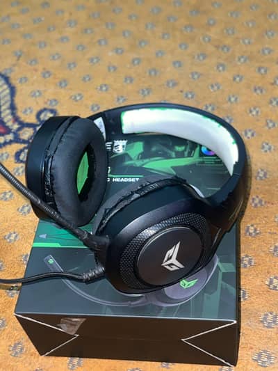 BINGLE G20 HEADPHONES 