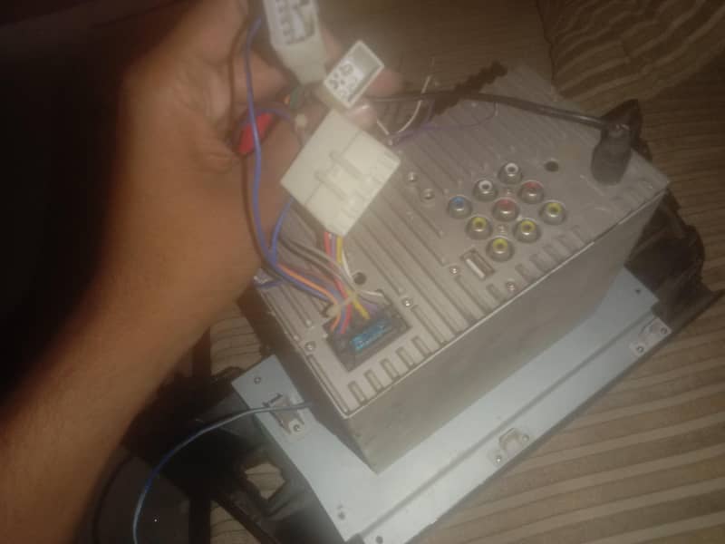 Corolla LCD 2