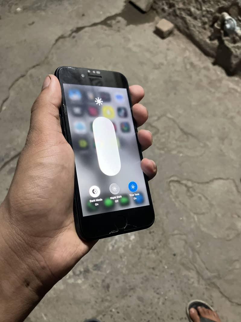 Iphone Se 3rd Generation 1