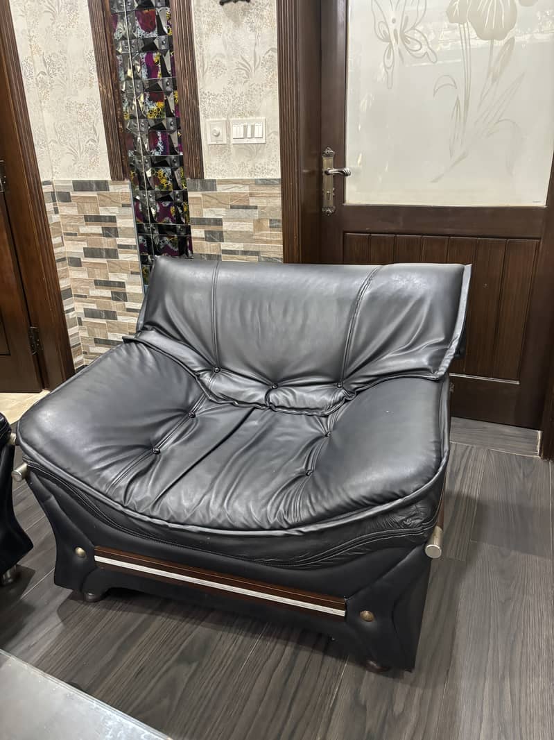 Sofa set with table 2