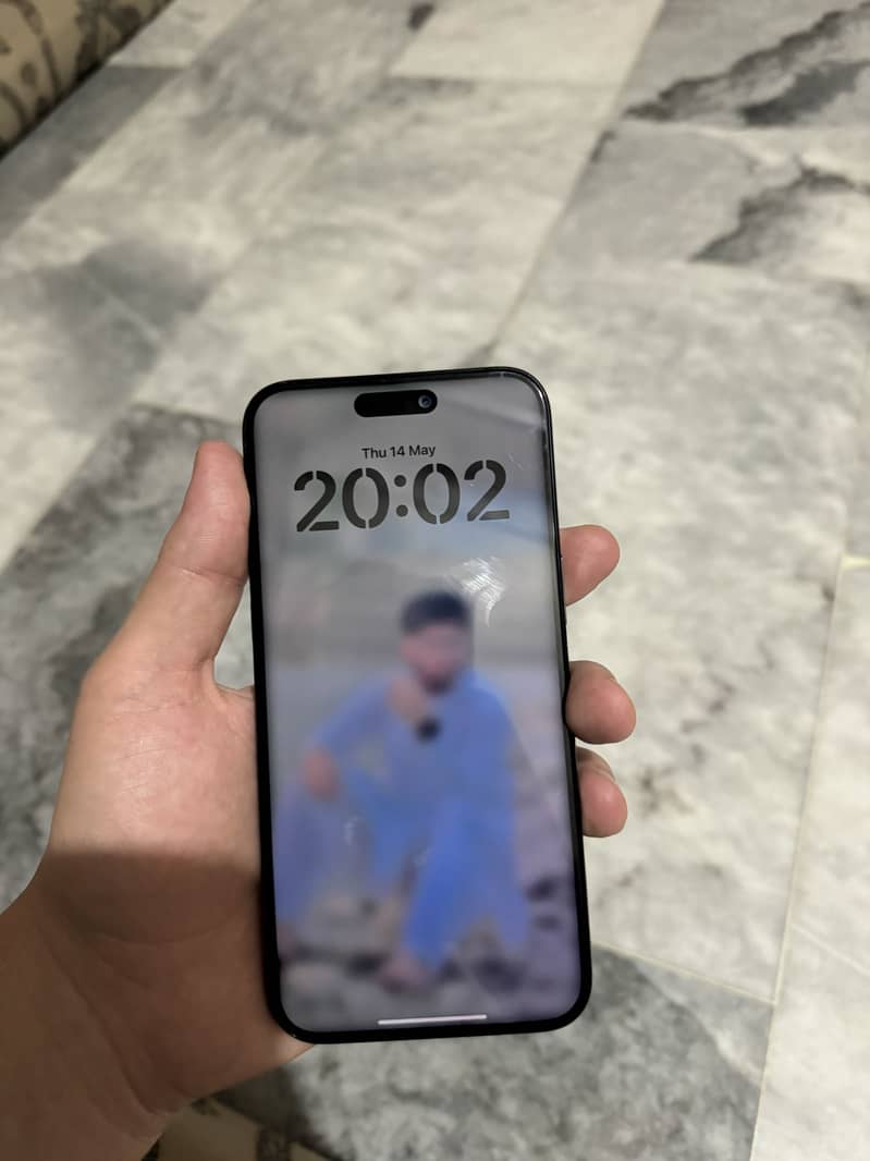 Iphone 15 Pro max 2