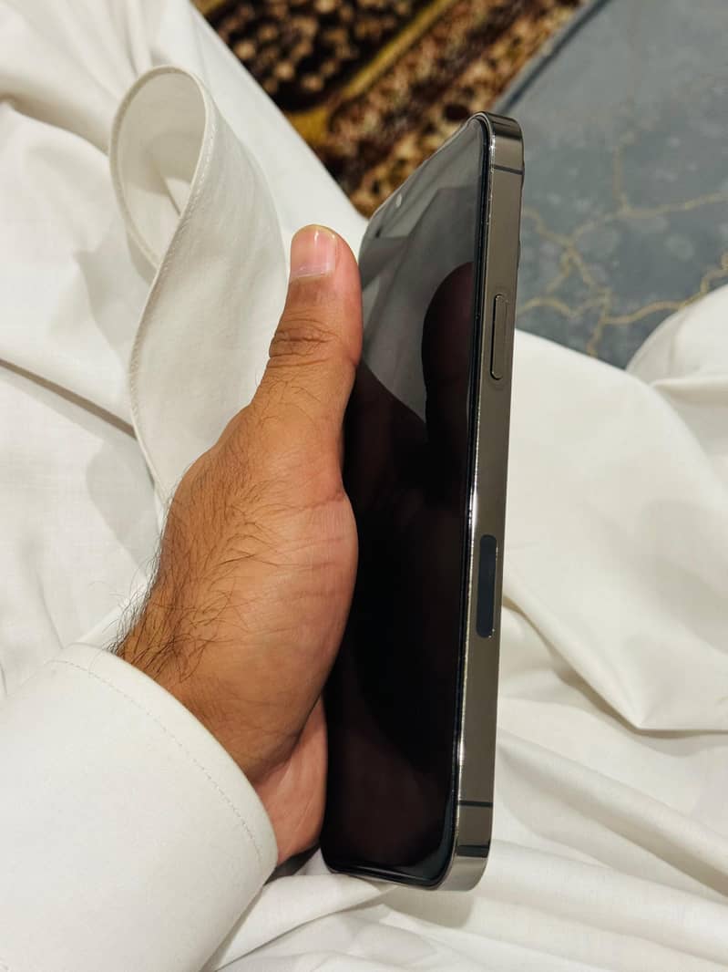 Iphone 13 pro max 2